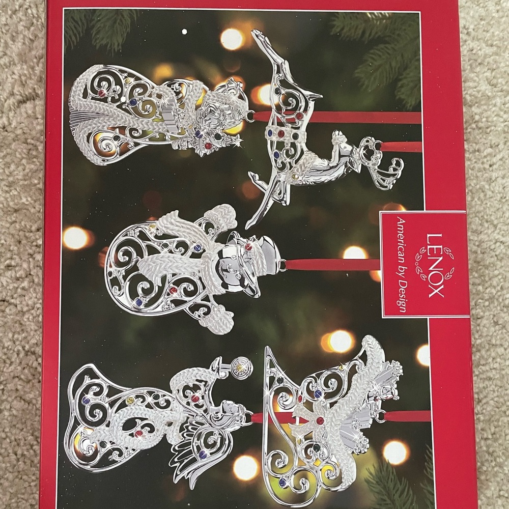 BRAND NEW LENOX CHRISTMAS Sparkle and Scroll Frosted Mini Ornaments - set of 5